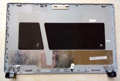 Крышка матрицы Acer E1-532 (A+B) с рамкой