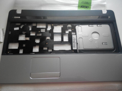 Верхняя часть корпуса (Palmrest) Acer Aspire E1-531G E1-571G, себристо-чёрный