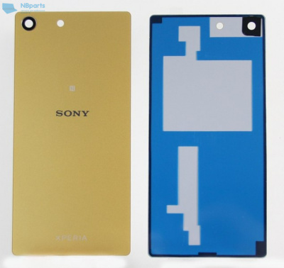 Задняя крышка Sony Xperia M5 (золотая)
